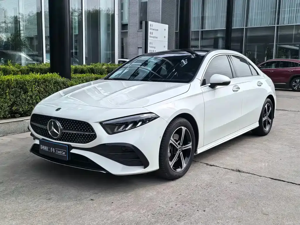 Mercedes-Benz A-Class — фото 7