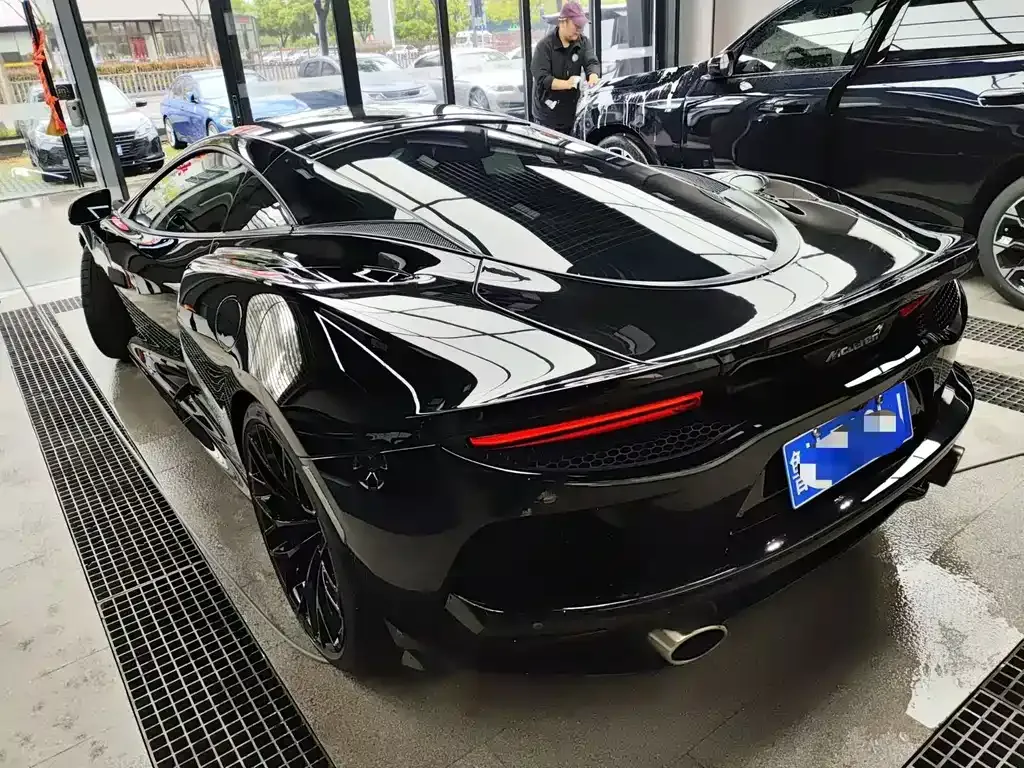 McLaren GT — фото 6