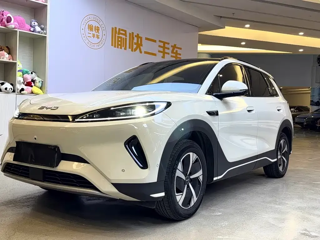 BYD Sealion 05 EV — фото 1