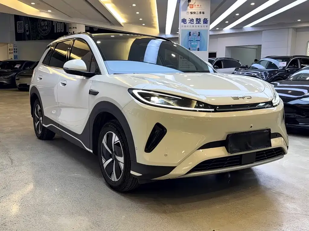 BYD Sealion 05 EV — фото 10