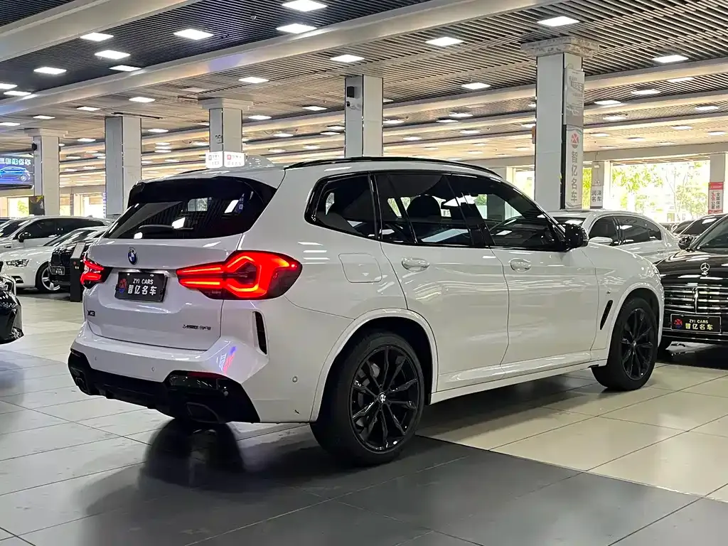 BMW X3 — фото 9