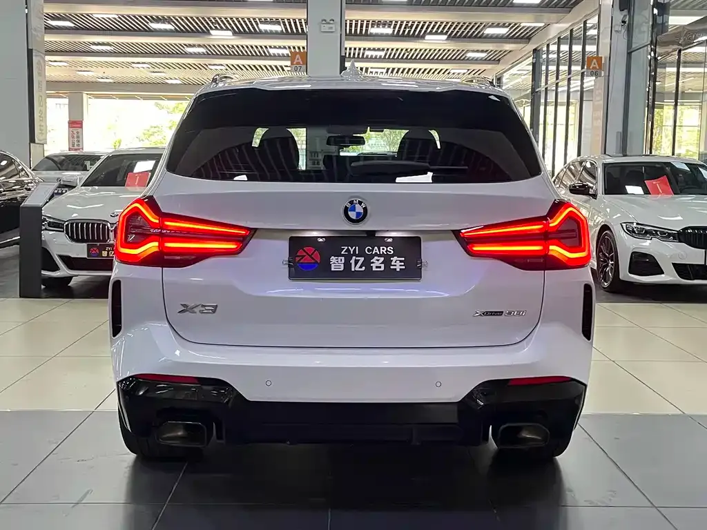 BMW X3 — фото 10