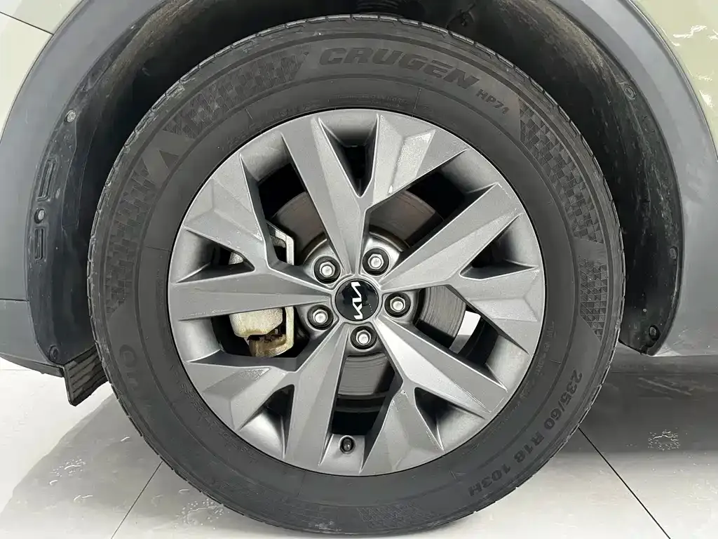 Kia Sportage — фото 9