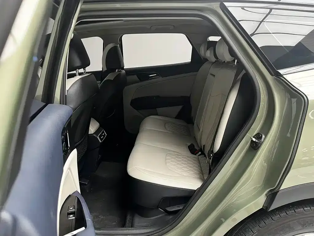 Kia Sportage — фото 10