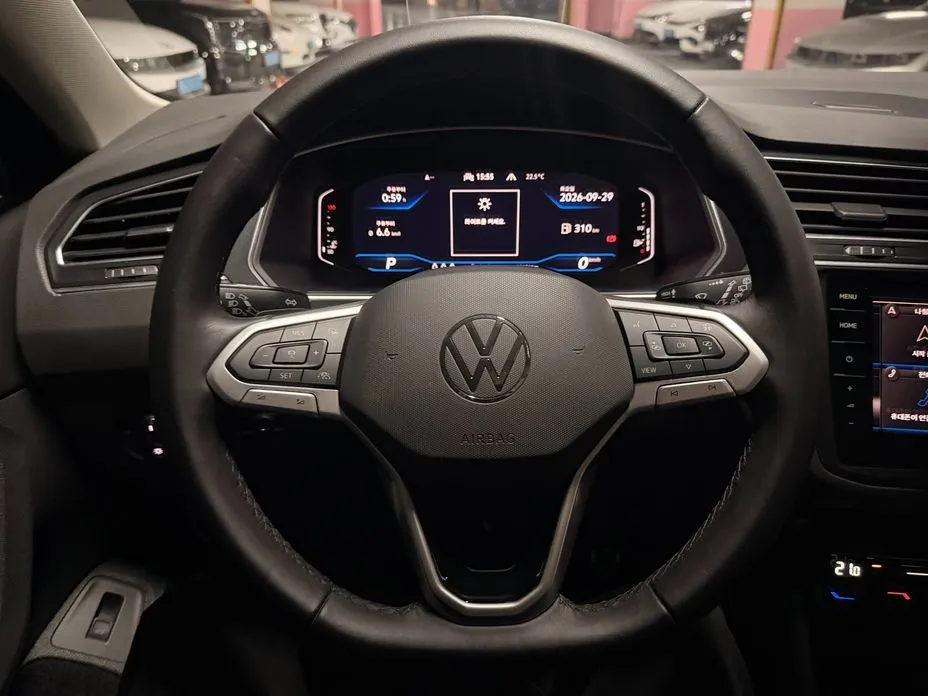 Volkswagen Tiguan — фото 3