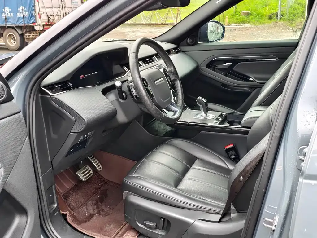 Land Rover Evoque — фото 2