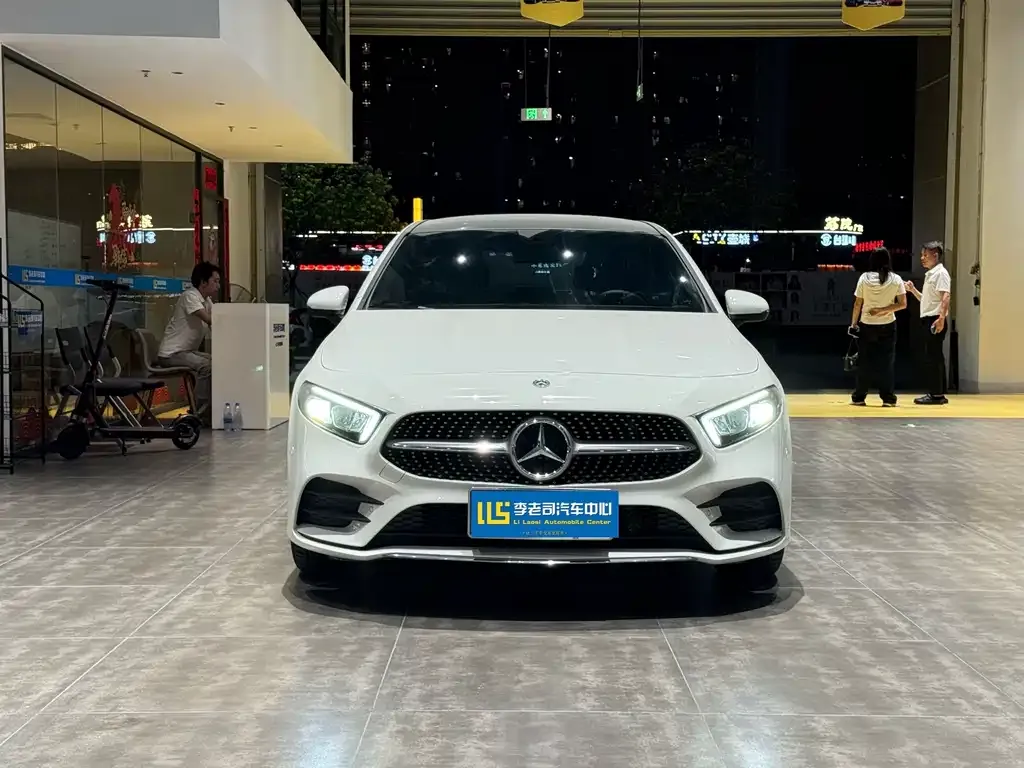 Mercedes-Benz A-Class — фото 6