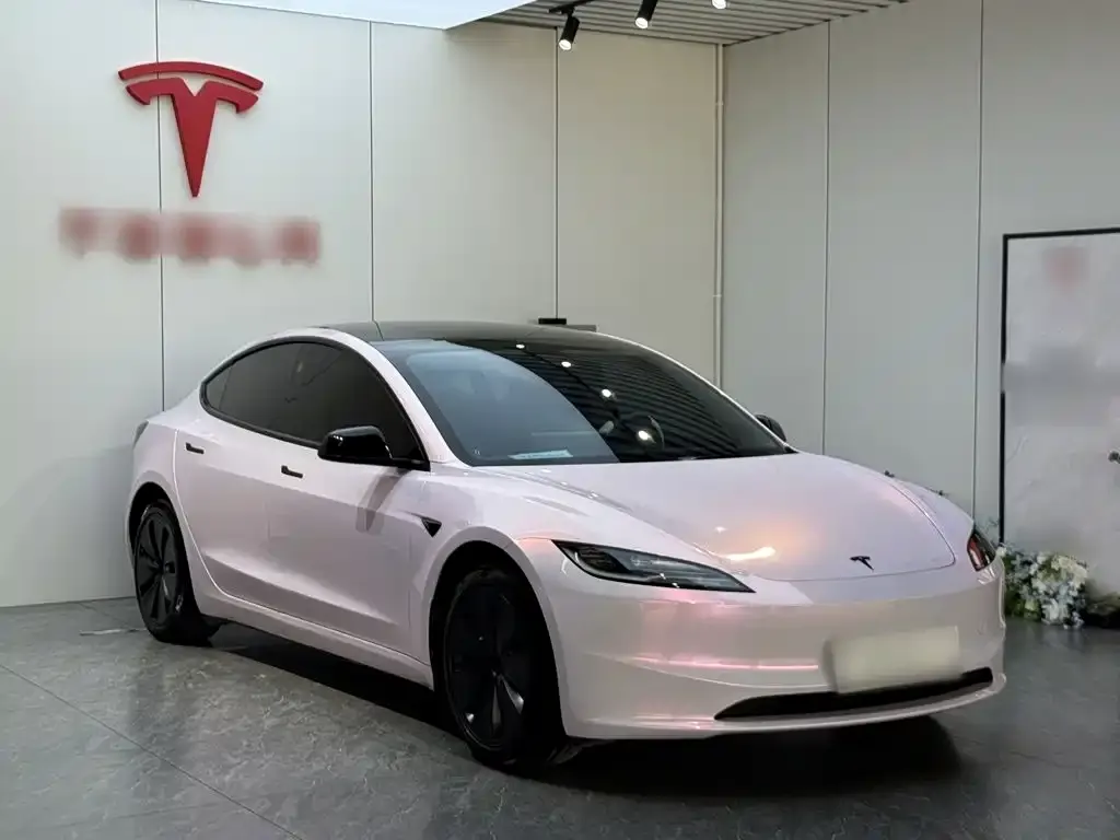 Tesla Model 3 — фото 2