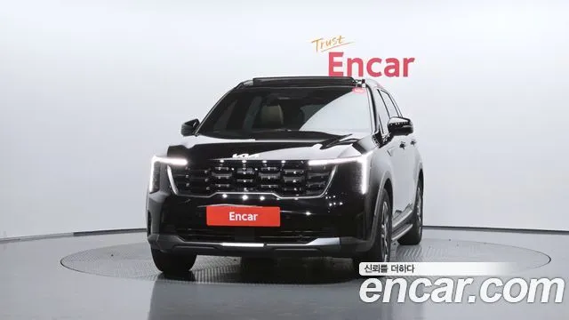 Kia Sorento — фото 10