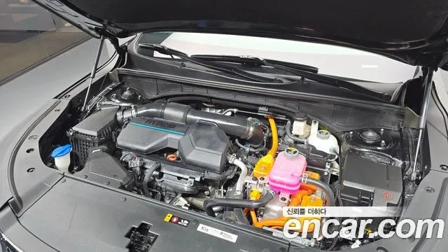 Kia Sorento — фото 6