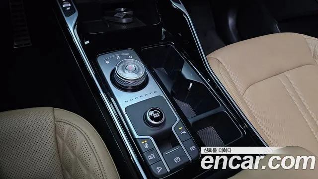 Kia Sorento — фото 9