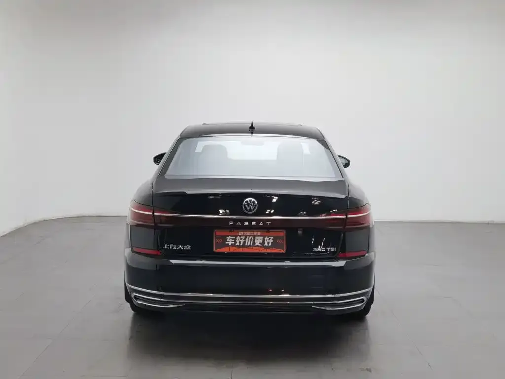 Volkswagen Passat — фото 6
