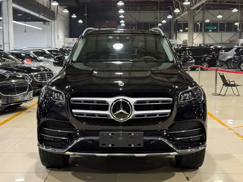 Mercedes-Benz GLS — фото 4