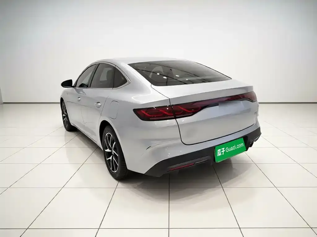 BYD Qin L — фото 2