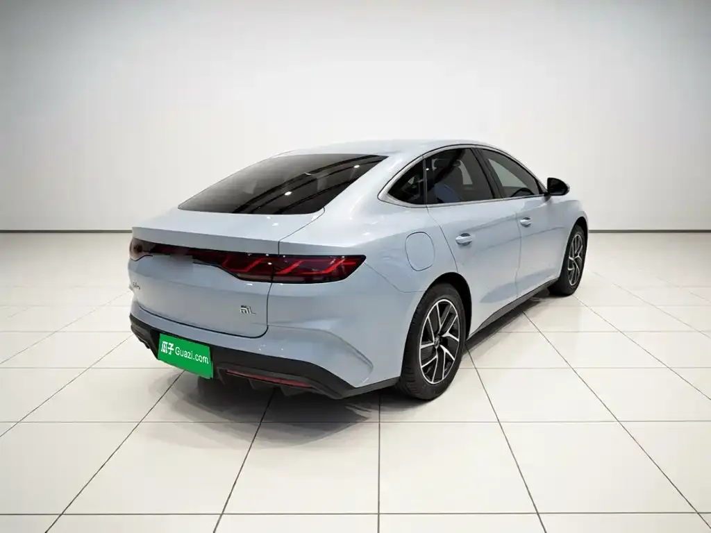 BYD Qin L — фото 4