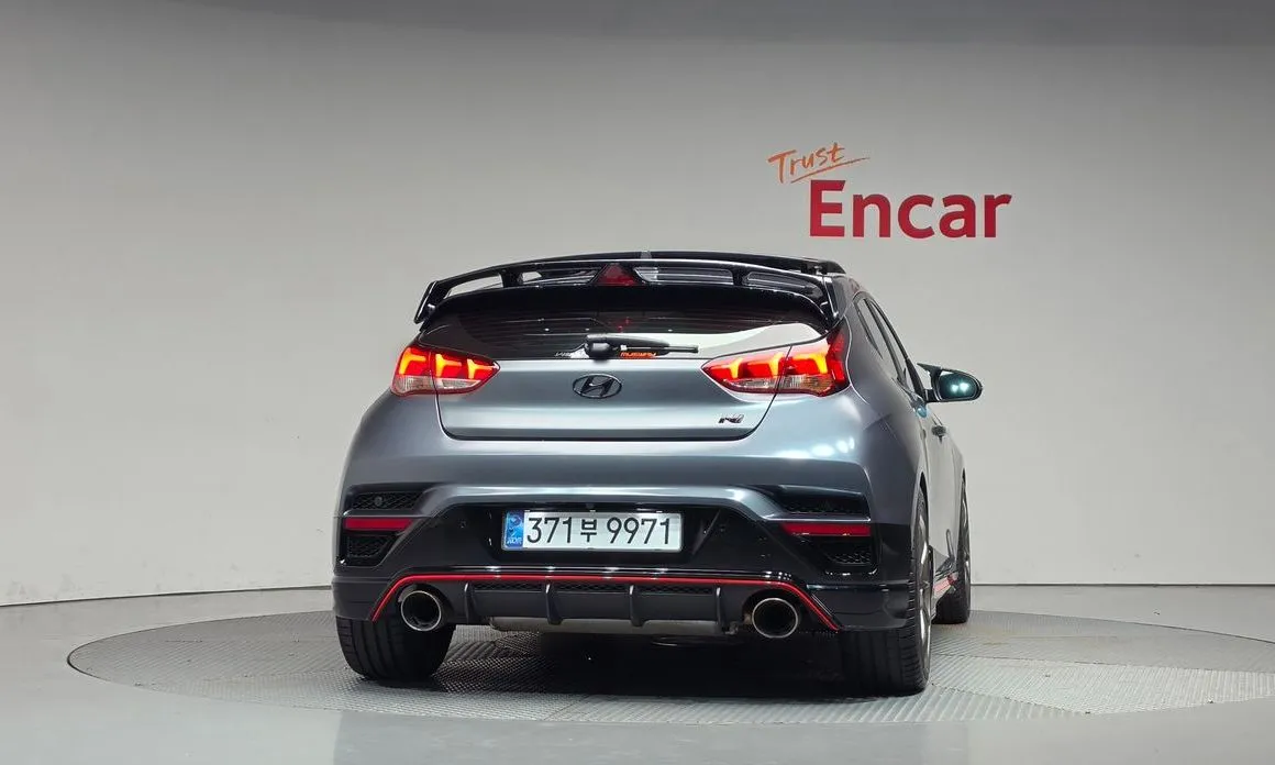 Hyundai Veloster — фото 3
