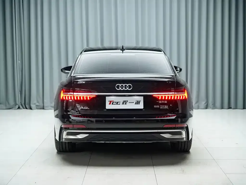 Audi A6L — фото 5