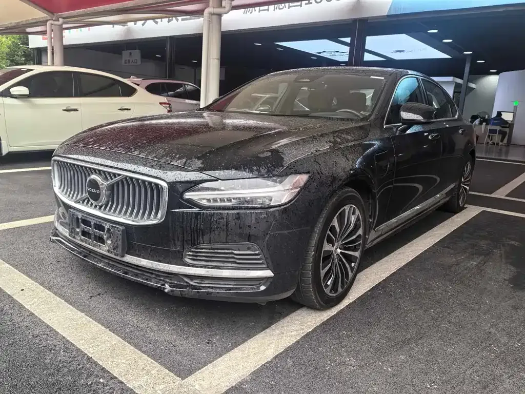 Volvo S90 PHEV — фото 1