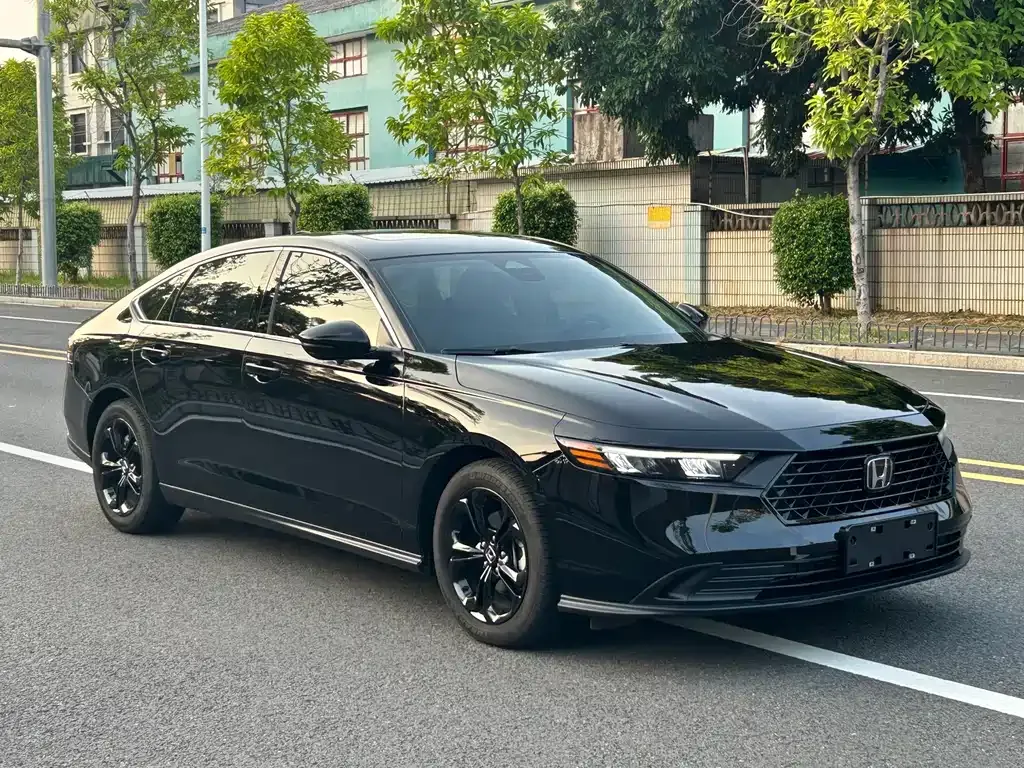 Honda Accord — фото 5