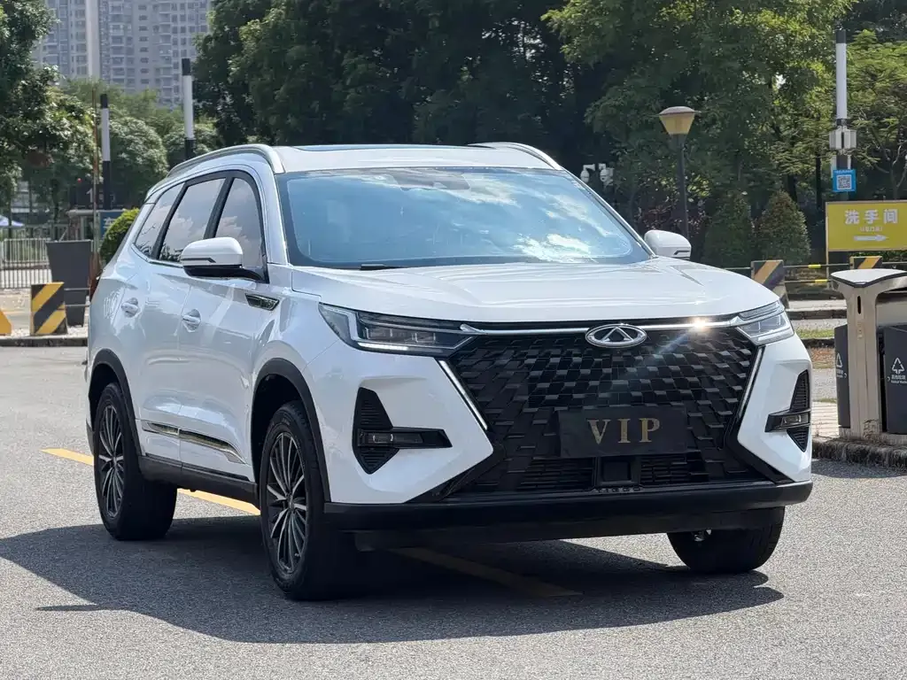 Chery Tiggo 8 PRO — фото 10