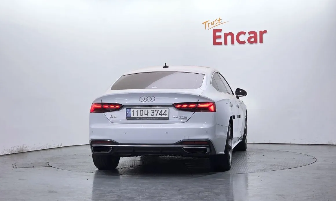 Audi A5 — фото 2