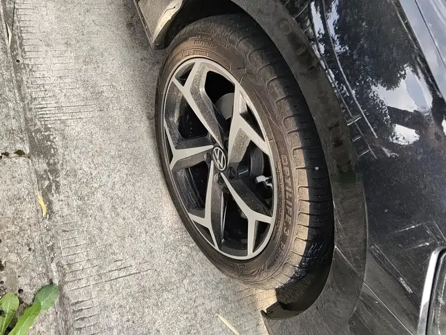 Volkswagen Passat — фото 7