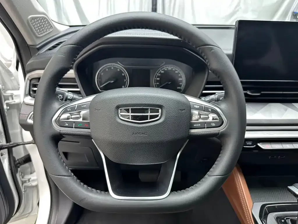 Geely Vision X6 — фото 2