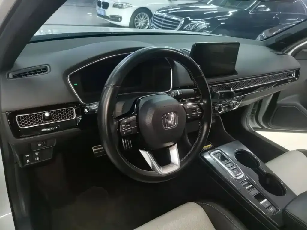 Honda Civic — фото 3
