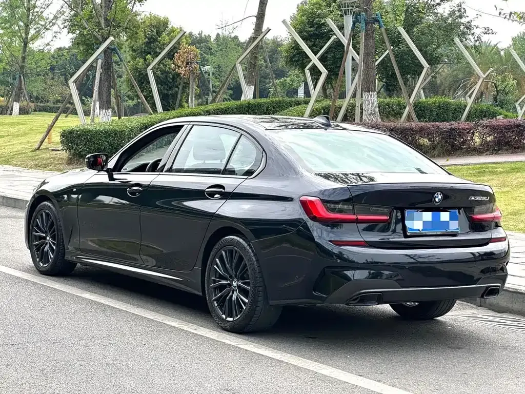 BMW 3 Series — фото 10