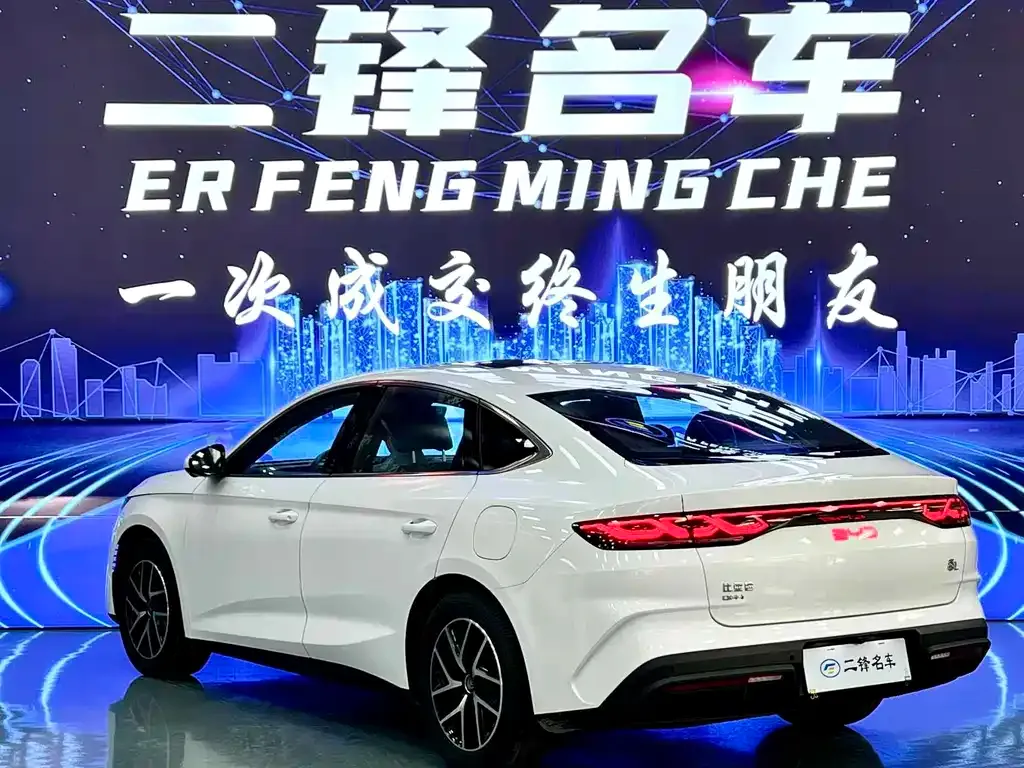BYD Qin L — фото 8