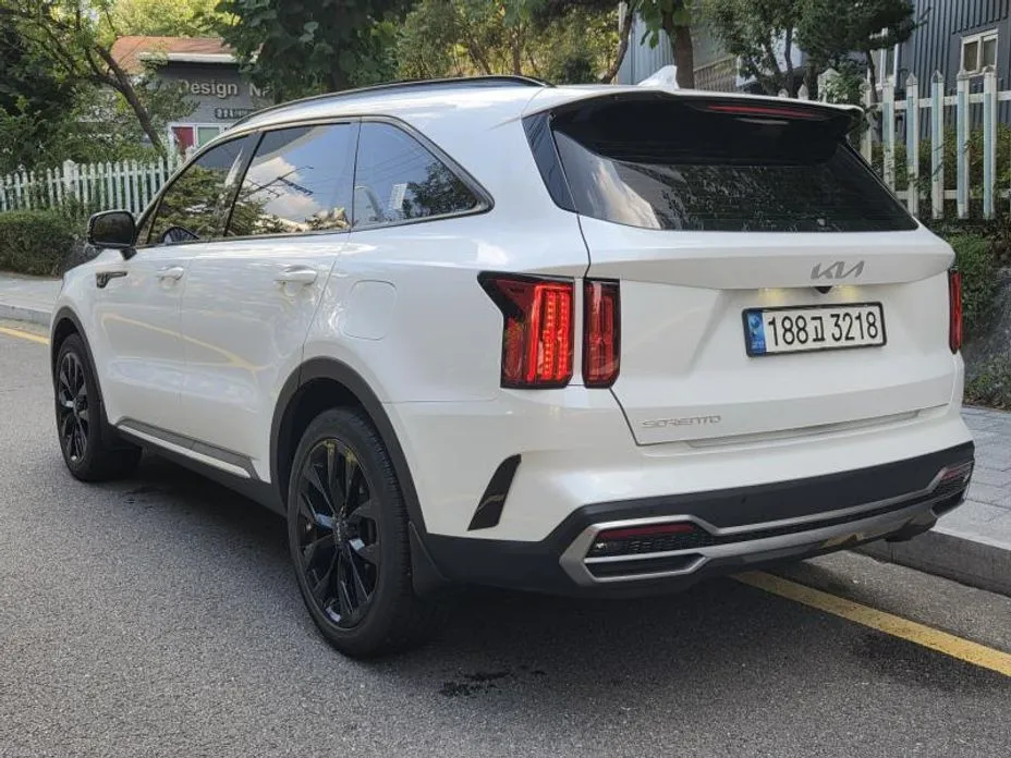 Kia Sorento — фото 10