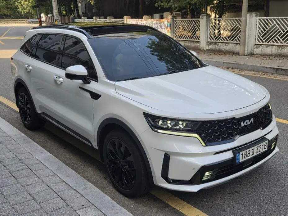Kia Sorento — фото 5