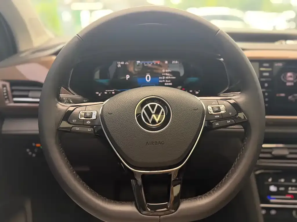 Volkswagen Tharu — фото 6