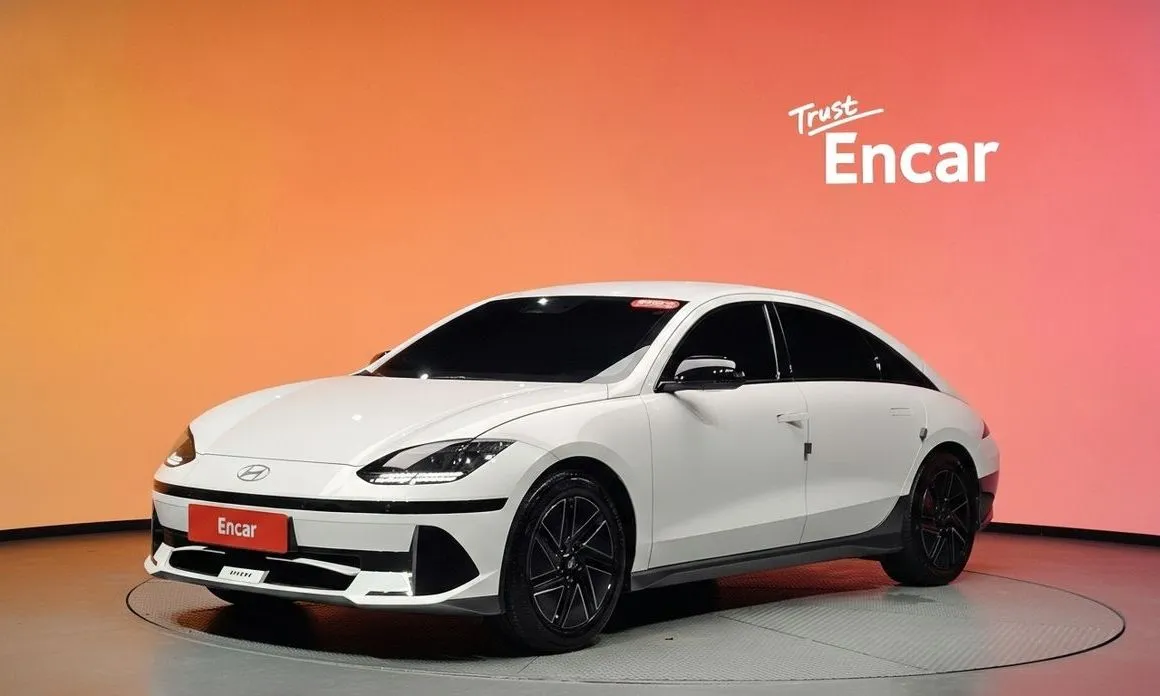 Hyundai Ioniq6 — фото 1