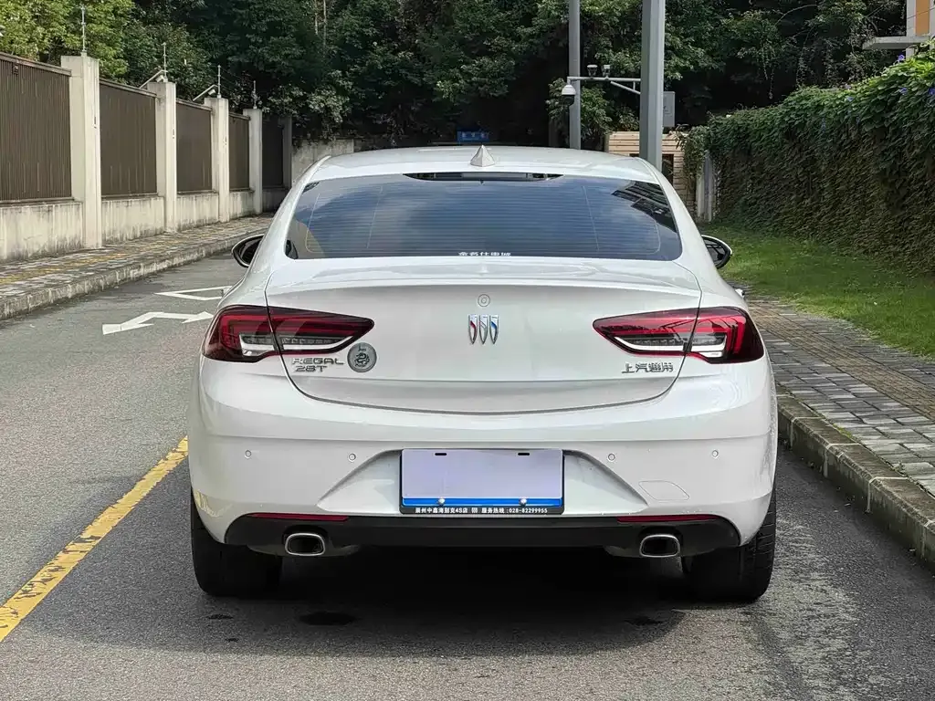 Buick Regal — фото 7