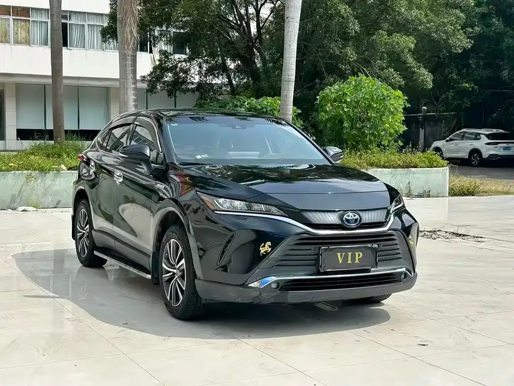 Toyota Harrier — фото 8