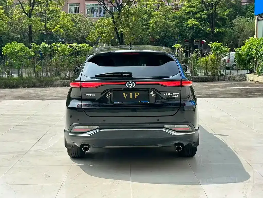 Toyota Harrier — фото 7