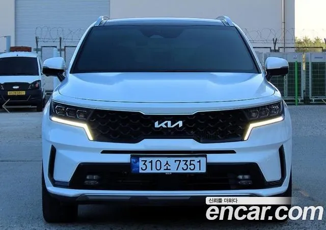 Kia Sorento — фото 1