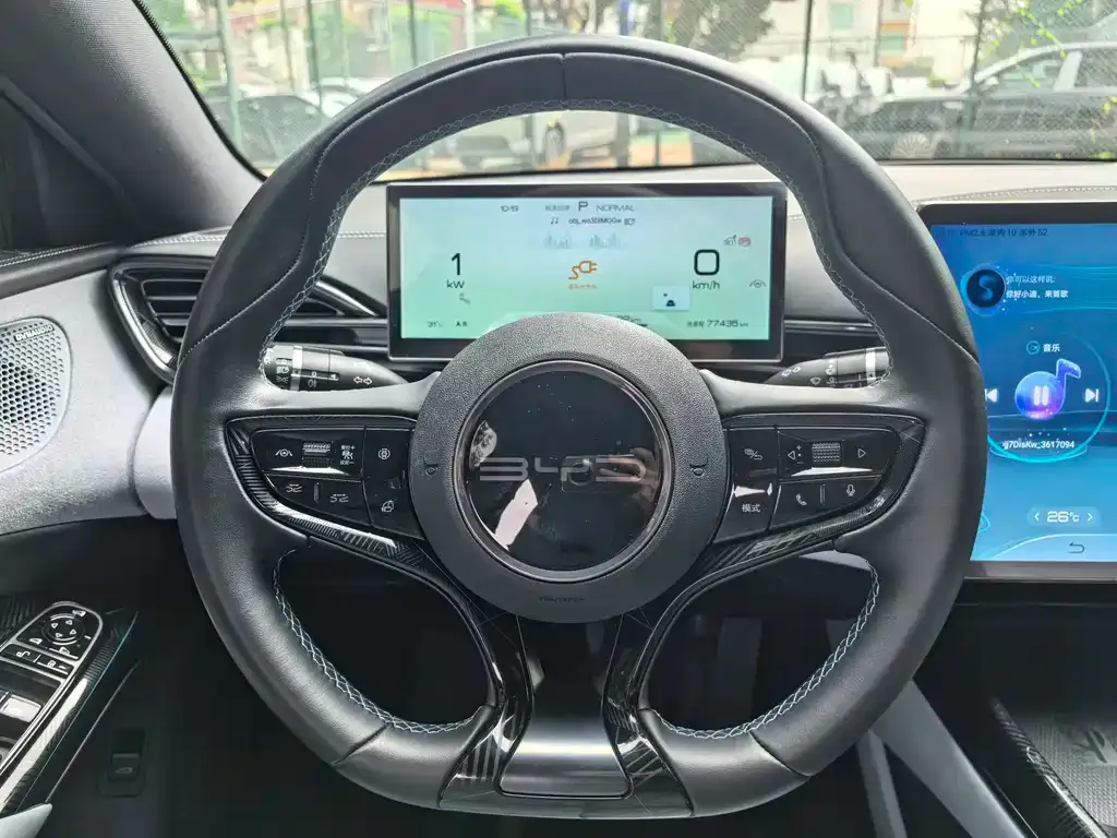 BYD Seal — фото 7