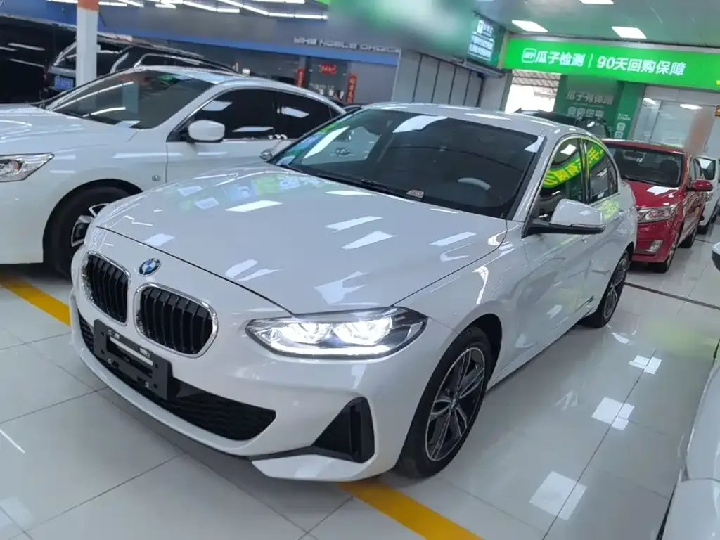 BMW 1 Series — фото 1