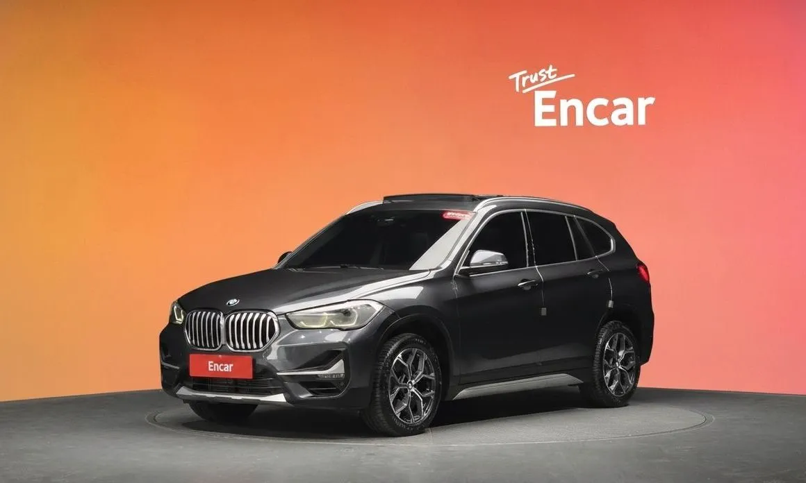 BMW X1 — фото 1