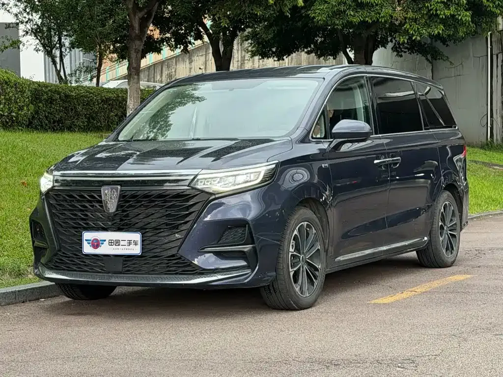 Roewe iMAX8 — фото 1