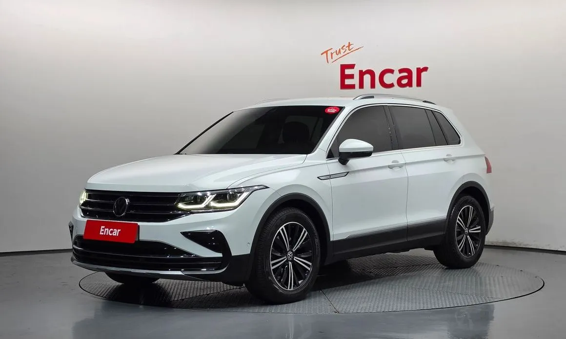 Volkswagen Tiguan — фото 1
