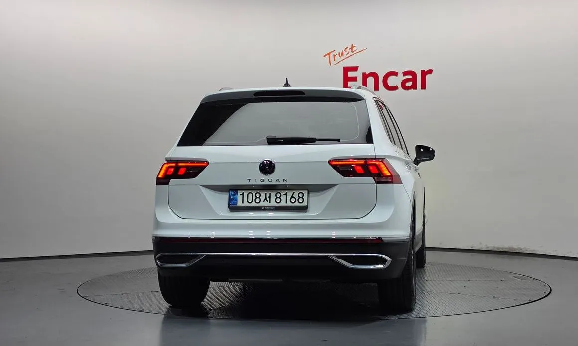 Volkswagen Tiguan — фото 3