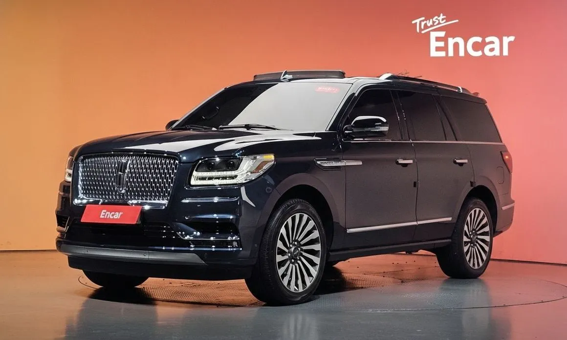 Lincoln Navigator — фото 1