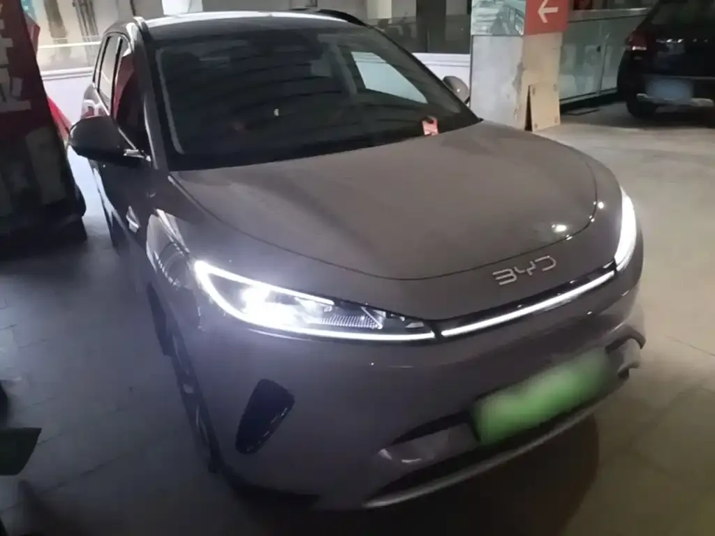BYD Sealion 05 EV — фото 4