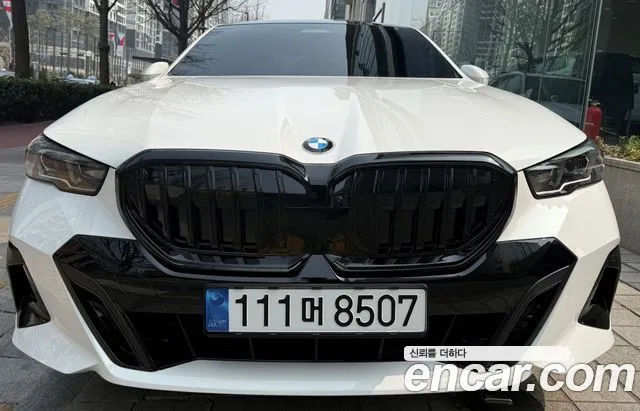 BMW 5-Series — фото 1