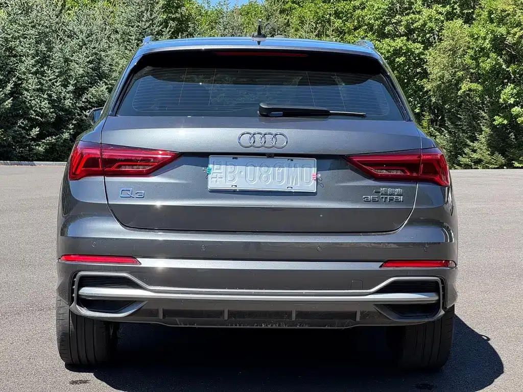 Audi Q3 — фото 9