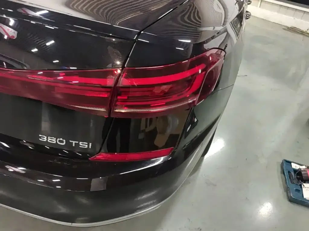Volkswagen Passat — фото 2