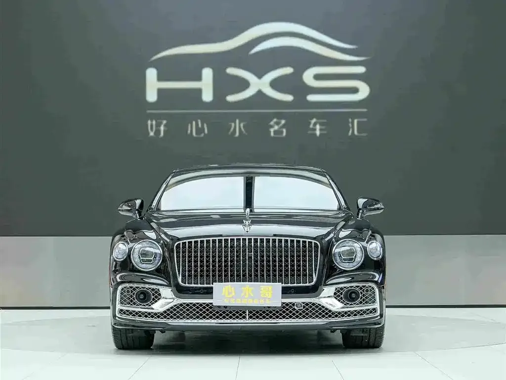 Bentley Flying Spur — фото 8